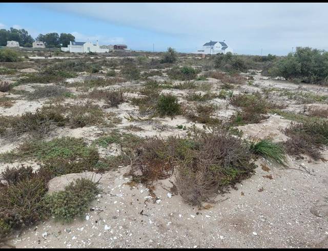 2 BEDROOM HOUSE FOR SALE IN LAAIPLEK